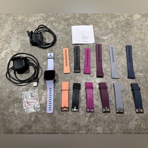 Fitbit Versa 2 GUC multiple straps and chargers